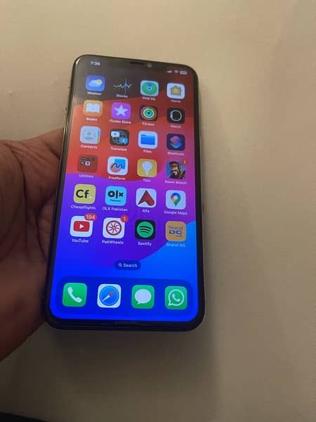 IPhone XS Max 64 gb 3