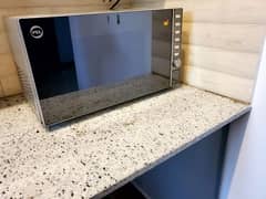 Pel 50 litre Microwave Oven in Good condition.