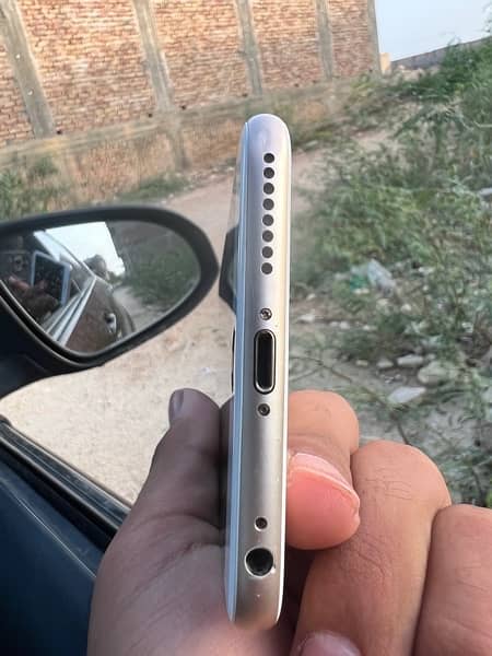 genuine almost like New Iphone 6s Plus Full genuine 2