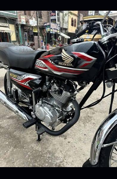 honda125 march2024 complete docs all punjab registered 1