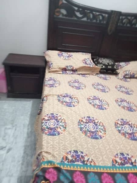 bed for urgent sale 4