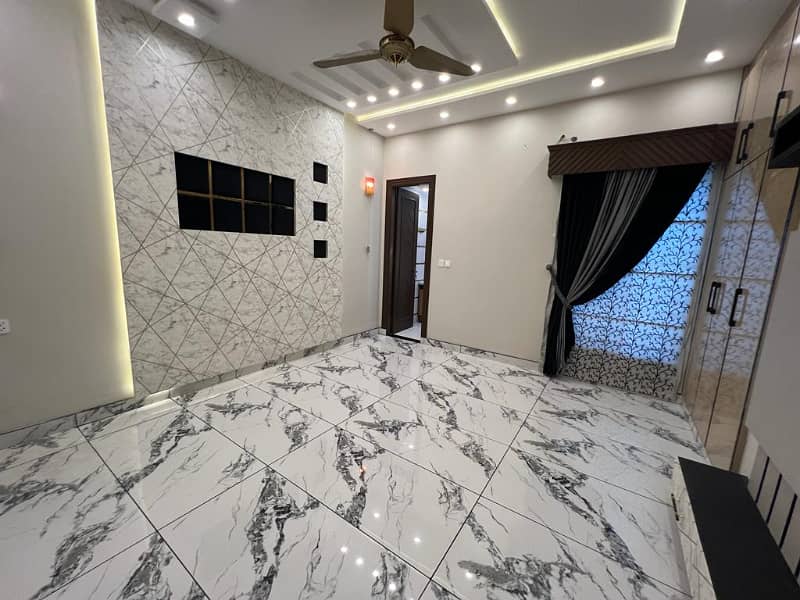 10 Marla House For Rent In Citi Housing Sialkot B Block 7