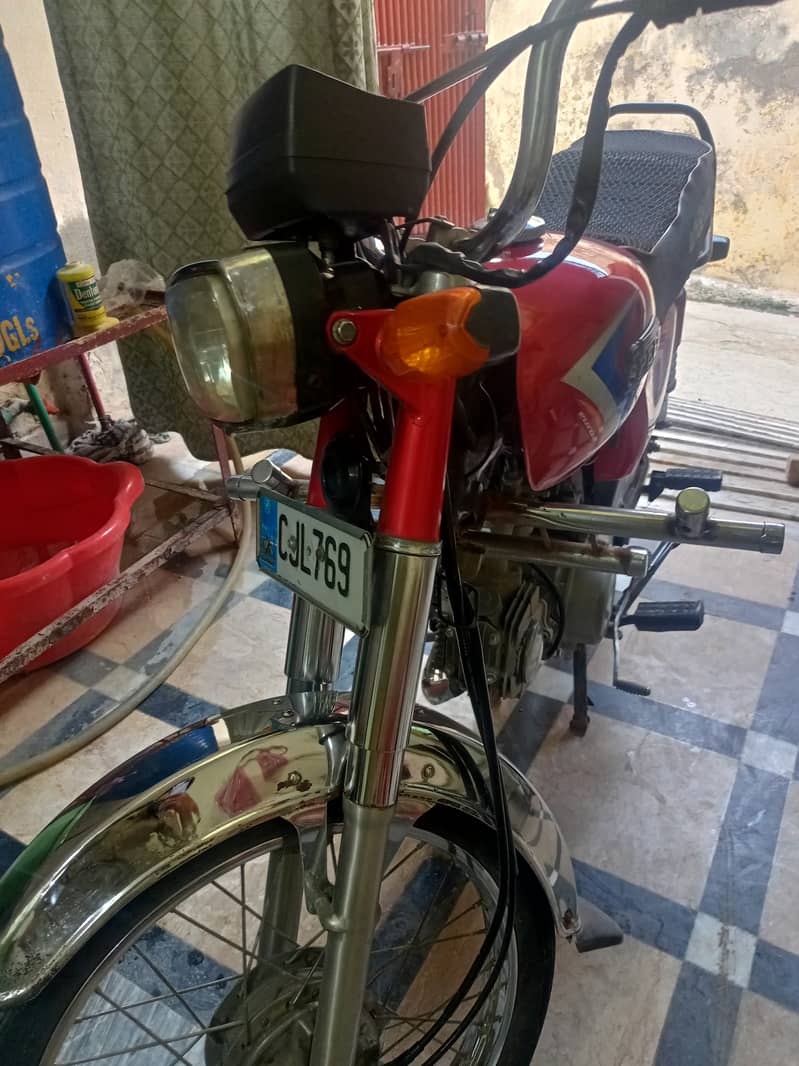 Hi-Speed Motorcycle 2023.9/10 condition 4