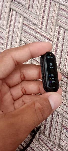 Mi xiaomi band 6. .  in good and good condition. 2