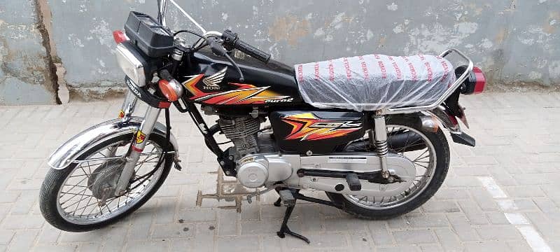 Honda 125 Larkana Number 2020 0