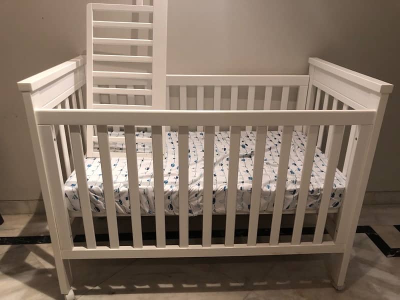 selling a kids bed 1