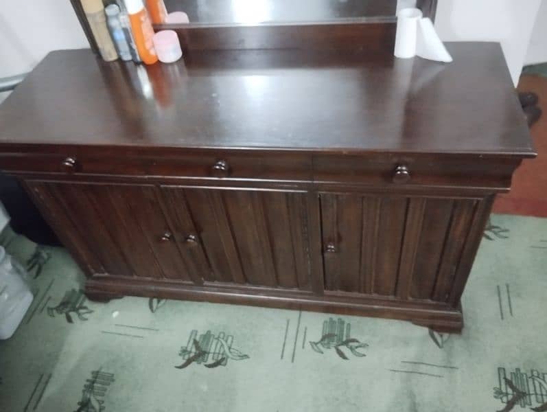 Unused King size double bed with two Side tables and Dressing table. 9