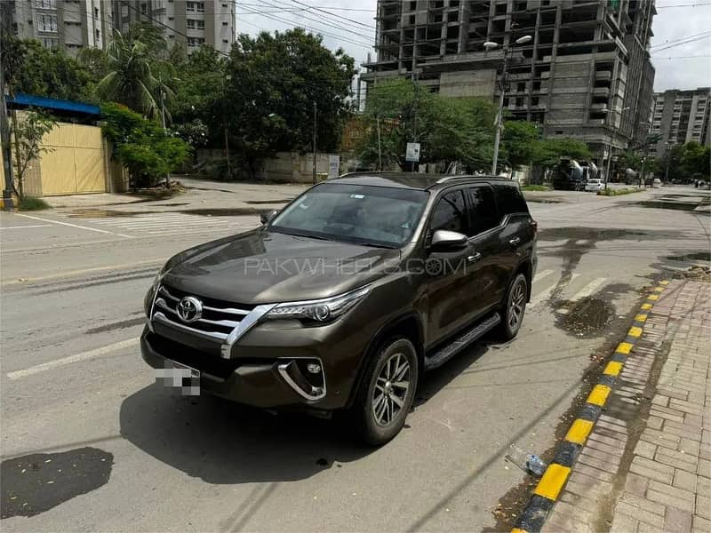 Toyota Fortuner 2.7 VVTi 2019 1