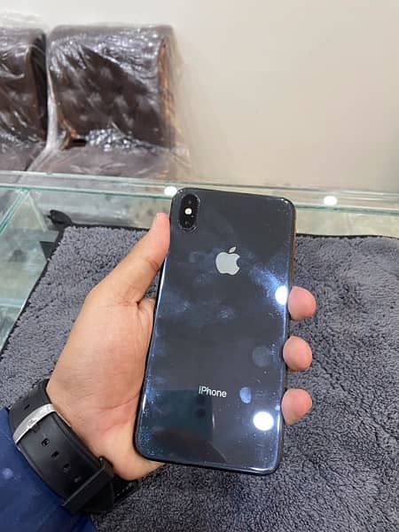 Iphone xsmax 256gb 8