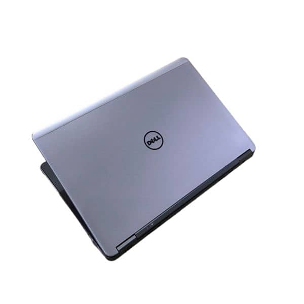 Dell Latitude E7440 Core i5 4th Gen, 12GB Ram, 256 GB SSD,320 GB HDD 3