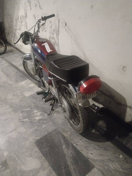 Honda 125 7