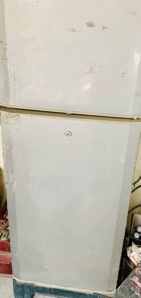 Refrigerator sale just 3 month use. 3