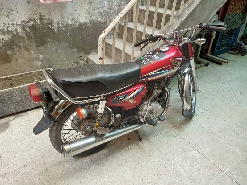 Honda 125. . . 2015 9