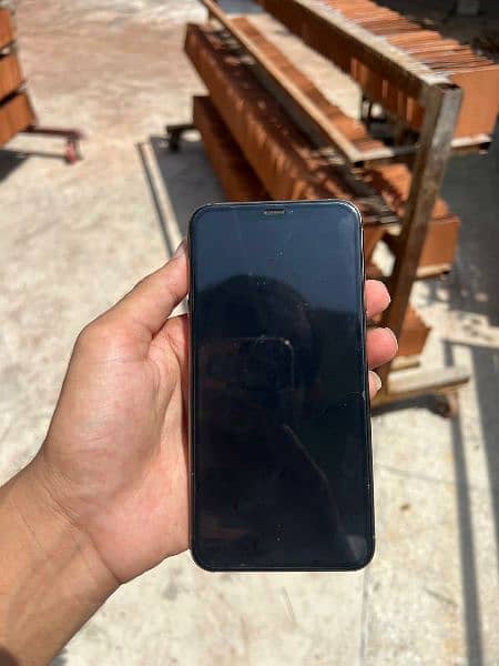 iphone xs max For sale 10/10 Condition Only mobile 2