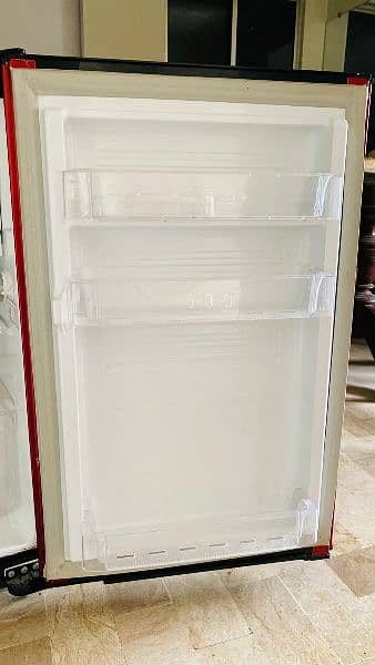 PEL ROOM REFRIGERATOR JUST LIKE NEW SLIGHTLY USED 3