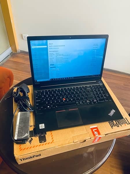 Lenovo Thinkpad E15 10 generation 256SSd 1TB HHD 8 GB Ram 1