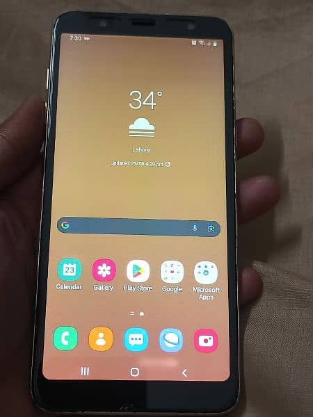 Samsung Galaxy j8 for sale in a reasonable price 2