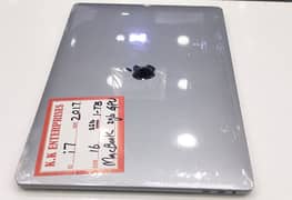 MacBook Pro 2017 Core i7   1-Tb // 2gb Graphic Card