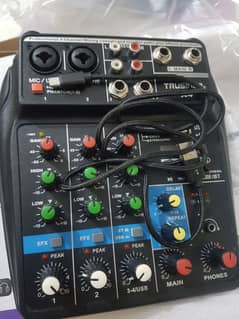 Professionel 4 channel mixer