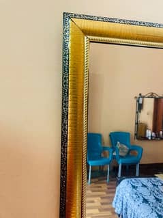 wall mirror