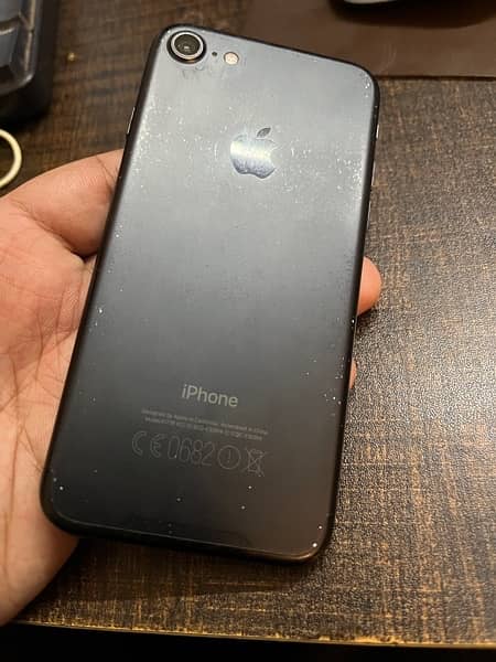 IPhone 7 32gb PTA approved 5