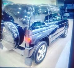 Mitsubishi Pajero Mini 2010 0