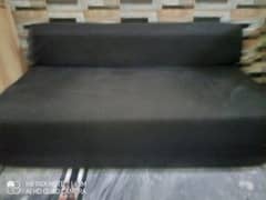 iam selling sofa bed