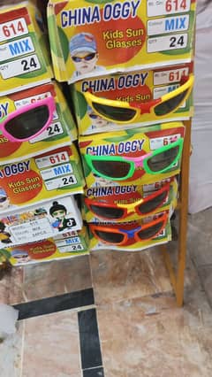 kids sunglasess chaina brand all color available on whole sell rate