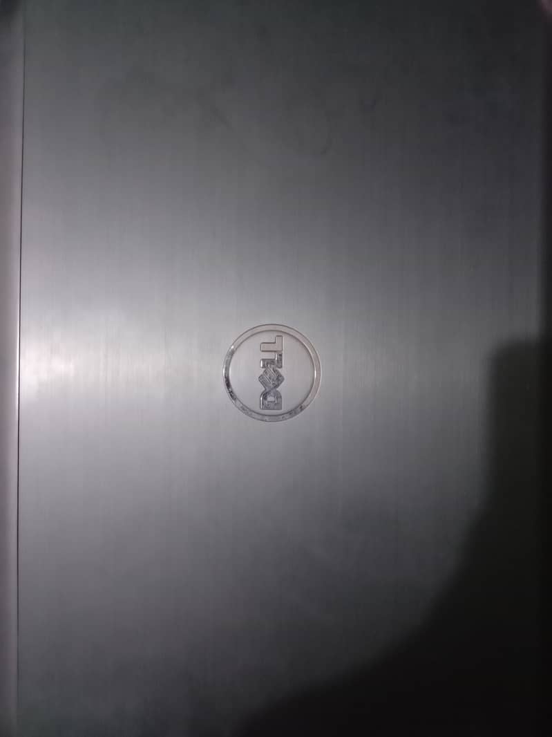 Dell Laptop condition 7/10 0