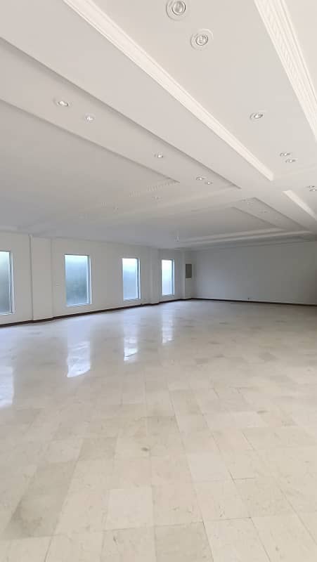 3500 Sq Ft Office For Rent In Gulberg Main Boulevard 8