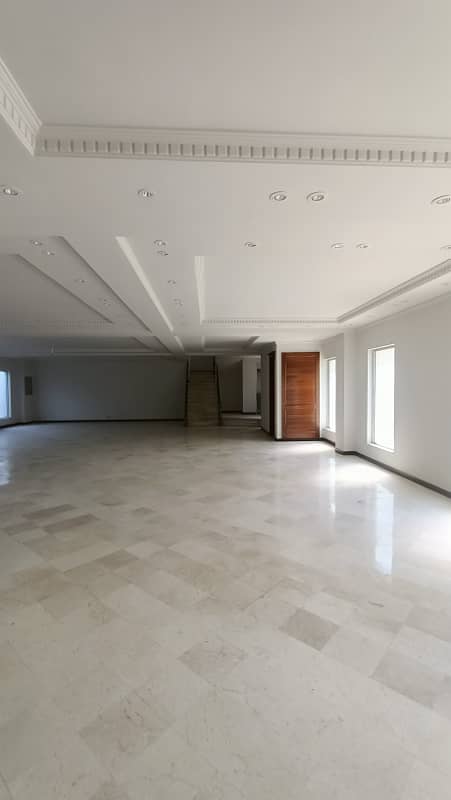 3500 Sq Ft Office For Rent In Gulberg Main Boulevard 0