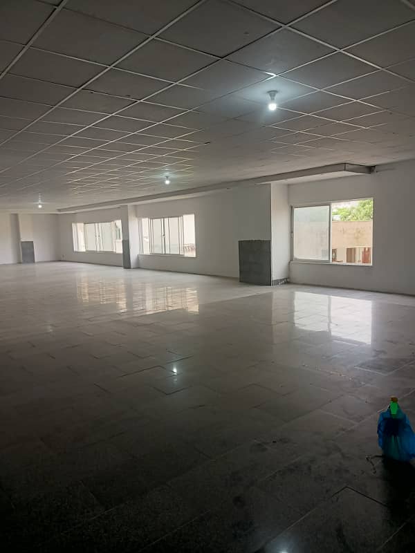 15000 Sq Feet Office For Rent In Gulberg 1