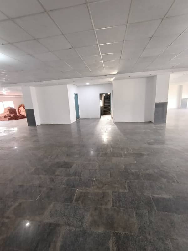 15000 Sq Feet Office For Rent In Gulberg 2