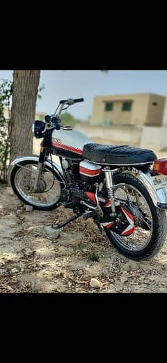 Honda cb 180 urgent sale . exchange possible with 70 above 2020 model