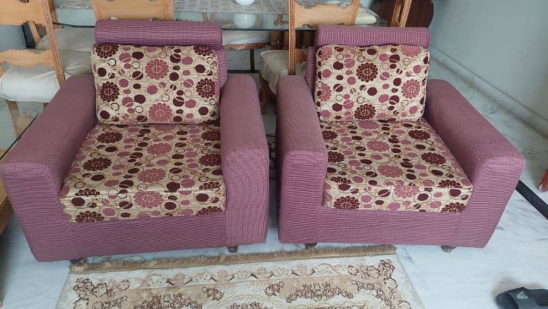 7 seater sofa good condition 2