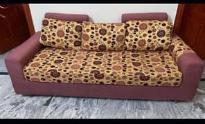 7 seater sofa with cusions