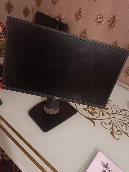 2 Dell Computer Monitor LCD's - 22inch Display 1