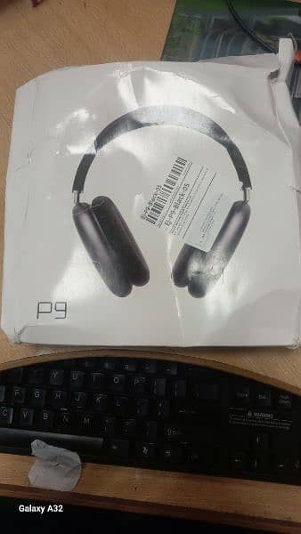 P9 BLUETOOTH WIRELESS HEAD PHONE STEREO SOUND 3