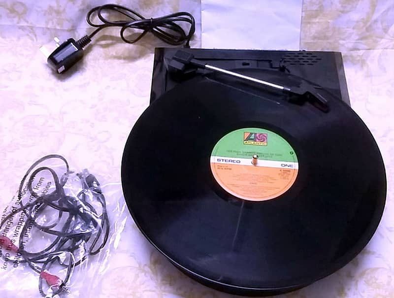 USB Turntable 0