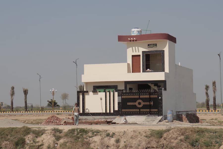 3 MARLA RESIDENCIAL PLOTS FILES FOR SALE IN RAIWIND ROAD 7