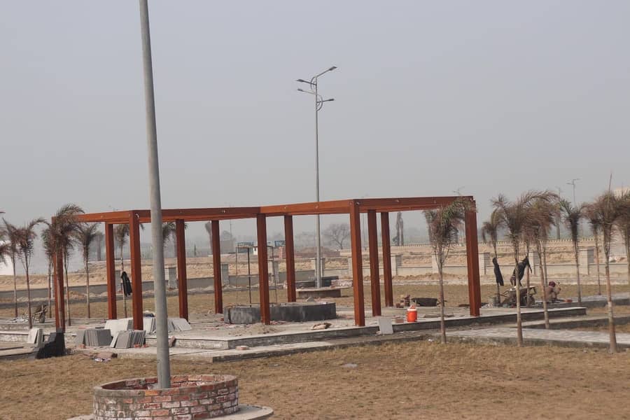 3 MARLA RESIDENCIAL PLOTS FILES FOR SALE IN RAIWIND ROAD 10