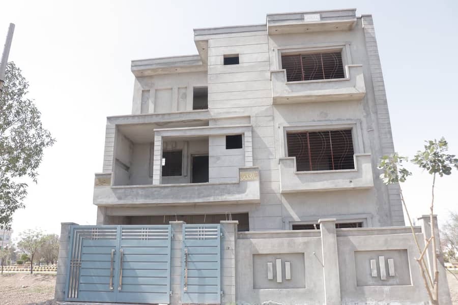 3 MARLA RESIDENCIAL PLOTS FILES FOR SALE IN RAIWIND ROAD 11