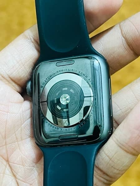 Apple Watch Series 5 40mm 1