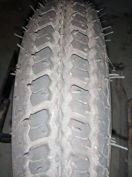 New Motorcycle Tyres for Disable for Sale 4