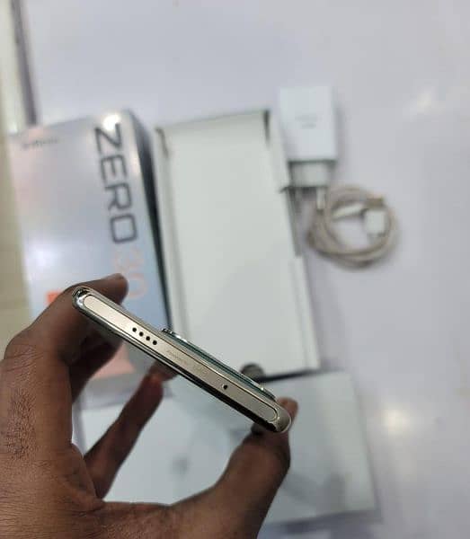 Infinix zero 30 PTA Approved 03464632014Watsapp 2