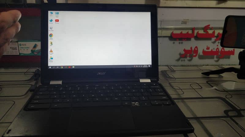 Chromebook touch laptop for sale reasonable price 7