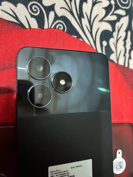 realme c51 4/128 2