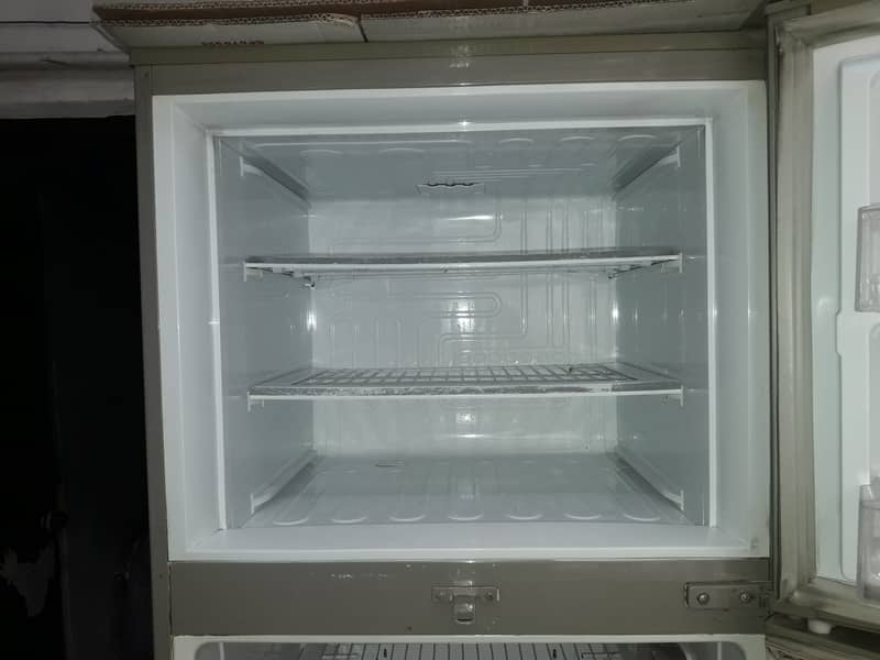 PEL Refrigerator(large) 3