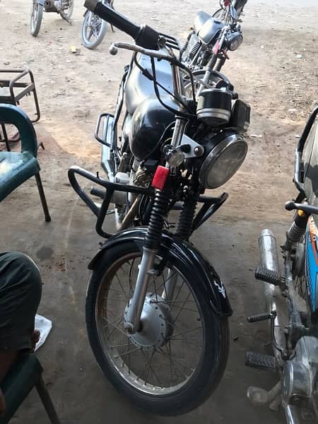 Suzuki GS 150 for sale 2