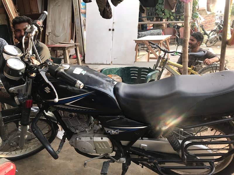 Suzuki GS 150 for sale 4